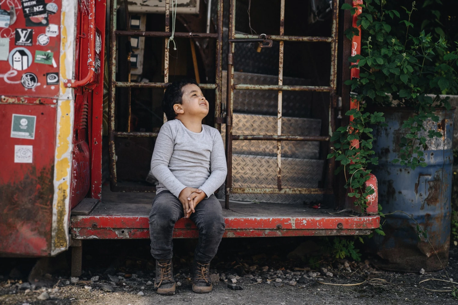 Wildling Shoes Grizzly 8 Wildling Shoes Grizzly