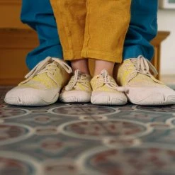 Wildling Shoes Aigul Frühling / Sommer 12 Wildling Shoes Aigul Frühling / Sommer